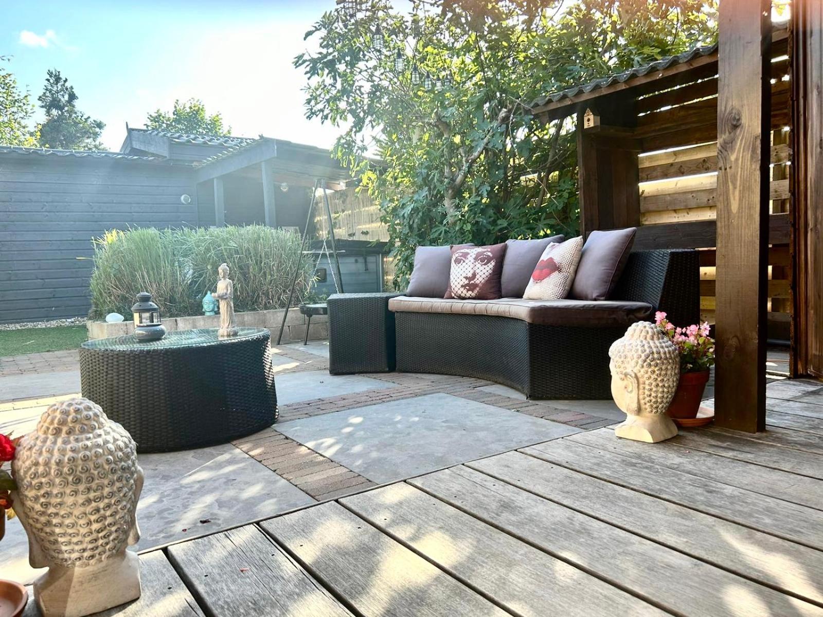 Buddha Style Family House & Jacuzzi & Sauna Near Amsterdam Vijfhuizen Экстерьер фото